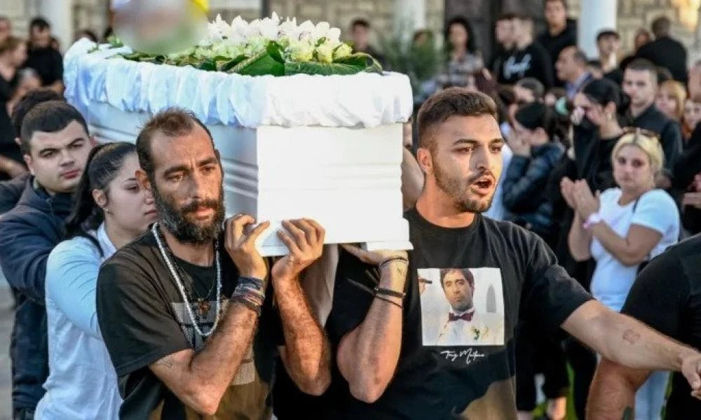 Ο αστυνομικός για τον θάνατο του 17χρονου Ρομά: «Δεν πάτησα την σκανδάλη»